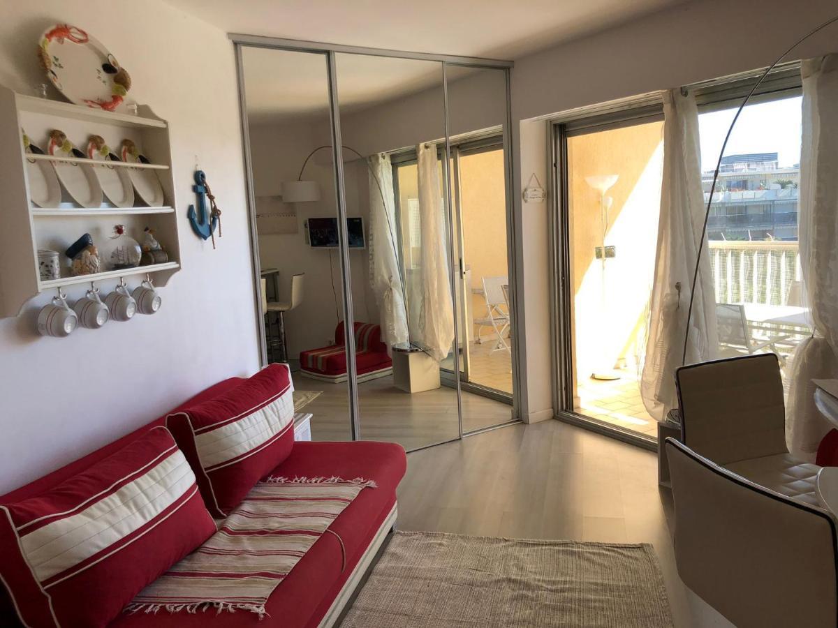 Charmant Studio A Cros De Cagnes Exterior photo